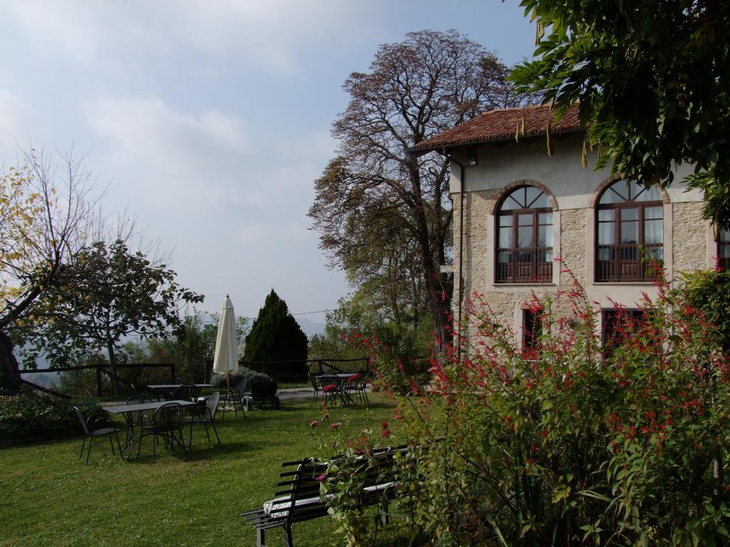 مبيت وإفطار Trezzo Tinella Casa Branzele المظهر الخارجي الصورة