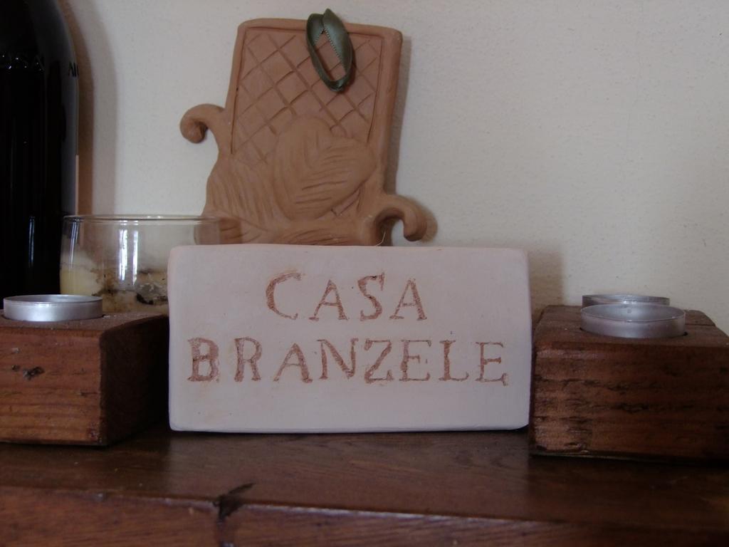 مبيت وإفطار Trezzo Tinella Casa Branzele المظهر الخارجي الصورة