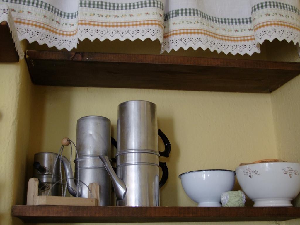 مبيت وإفطار Trezzo Tinella Casa Branzele المظهر الخارجي الصورة